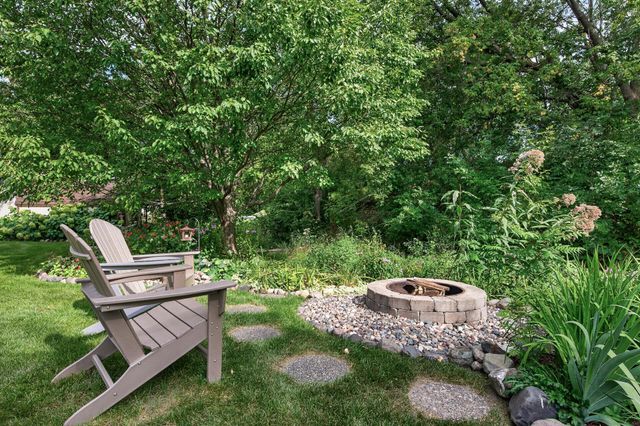 1566 Lamotte Circle, Lino Lakes, MN 55038