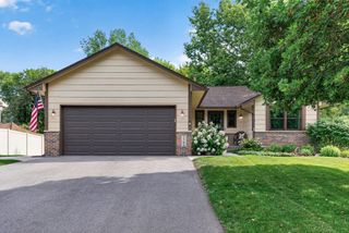 1566 Lamotte Circle, Lino Lakes, MN 55038