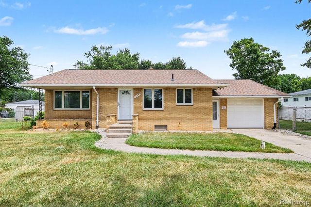 5199 Lapeer Road, Burton, MI 48509