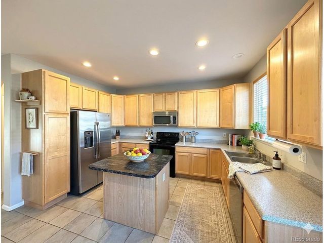 1450 Turnberry Dr, Castle Rock, CO 80104