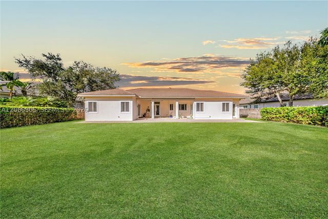 9424 SW 123rd Ter, Miami, FL 33176