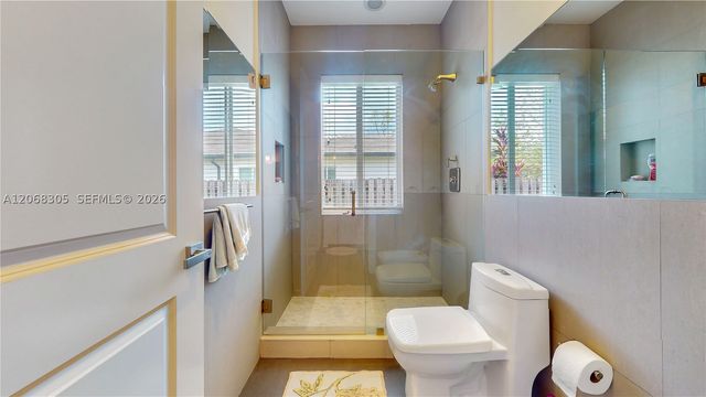 9424 SW 123rd Ter, Miami, FL 33176