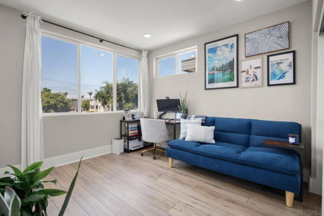 3927 Shasta St, San Diego, CA 92109