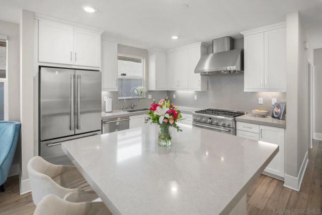 3927 Shasta St, San Diego, CA 92109