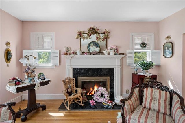 97 Old Rockingham Road, Salem, NH 03079