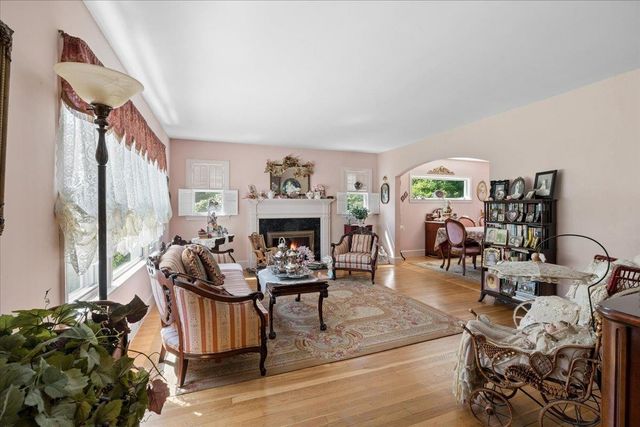 97 Old Rockingham Road, Salem, NH 03079