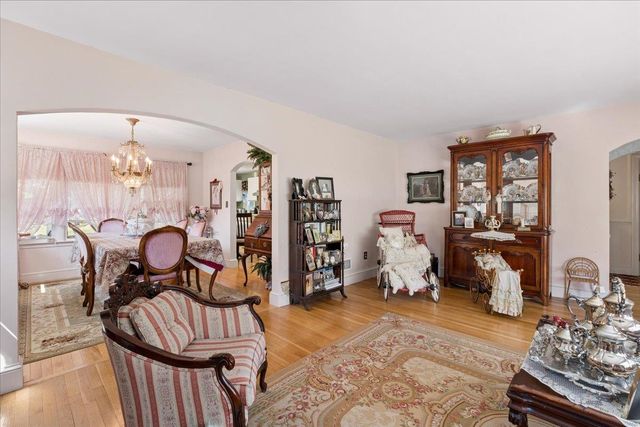 97 Old Rockingham Road, Salem, NH 03079