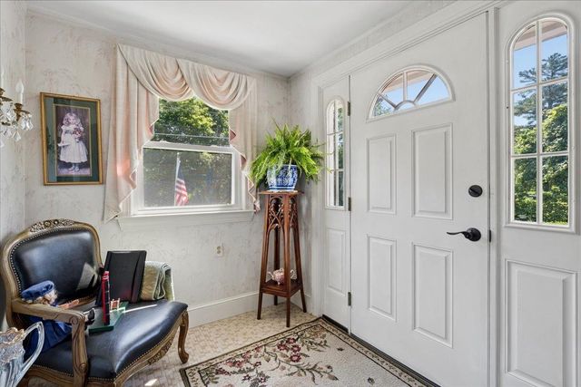 97 Old Rockingham Road, Salem, NH 03079