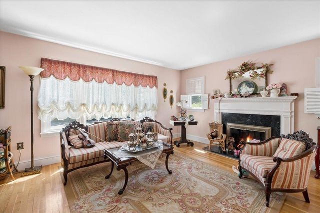 97 Old Rockingham Road, Salem, NH 03079