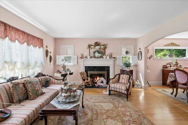 97 Old Rockingham Road, Salem, NH 03079
