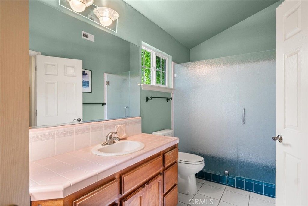 Image 22 of property listing at 1997 Wild Oak Lane, Chico, CA 95928