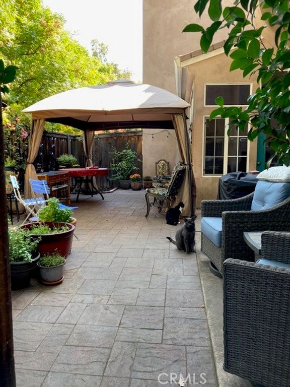 Image 33 of property listing at 1997 Wild Oak Lane, Chico, CA 95928