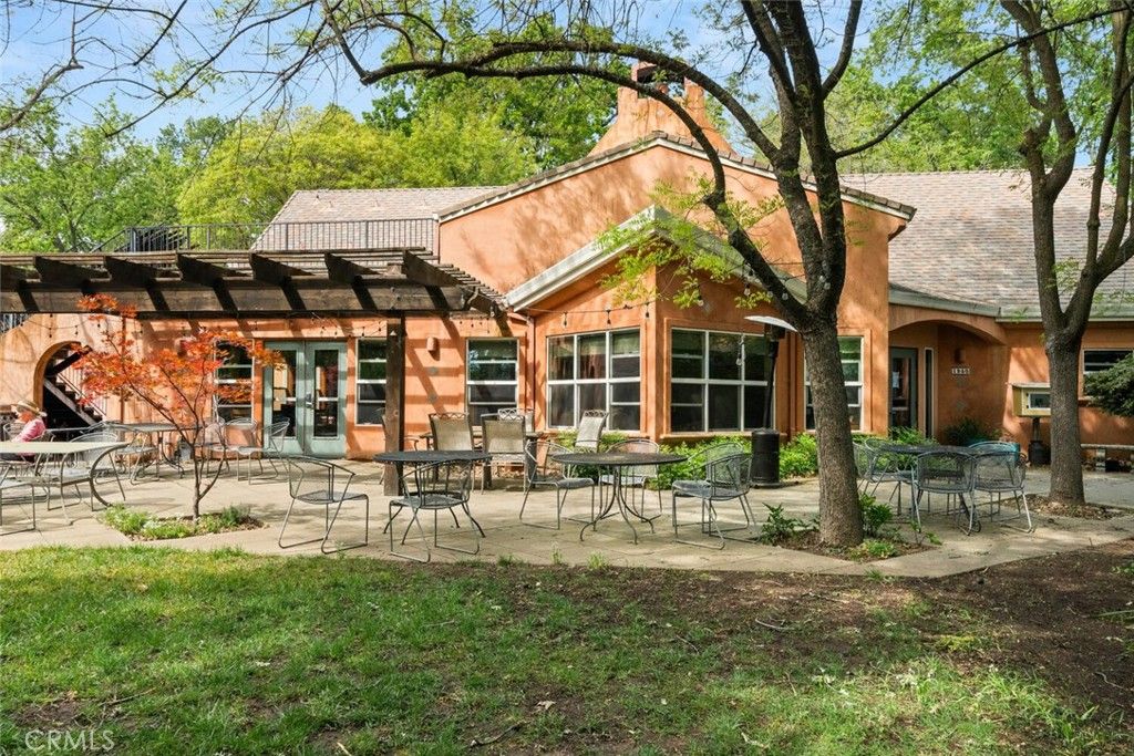 Image 40 of property listing at 1997 Wild Oak Lane, Chico, CA 95928