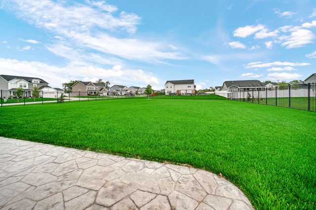 11103 Isles Avenue, Dyer, IN 46311