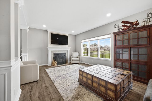 11103 Isles Avenue, Dyer, IN 46311