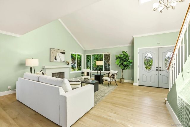 11198 Amalia Ct, San Diego, CA 92129