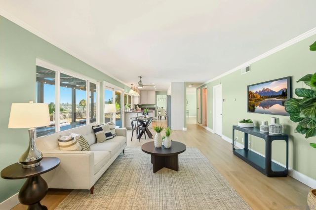 11198 Amalia Ct, San Diego, CA 92129