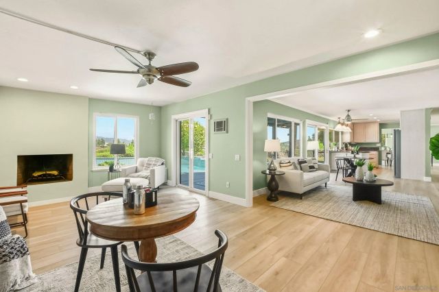11198 Amalia Ct, San Diego, CA 92129