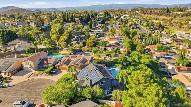 11198 Amalia Ct, San Diego, CA 92129
