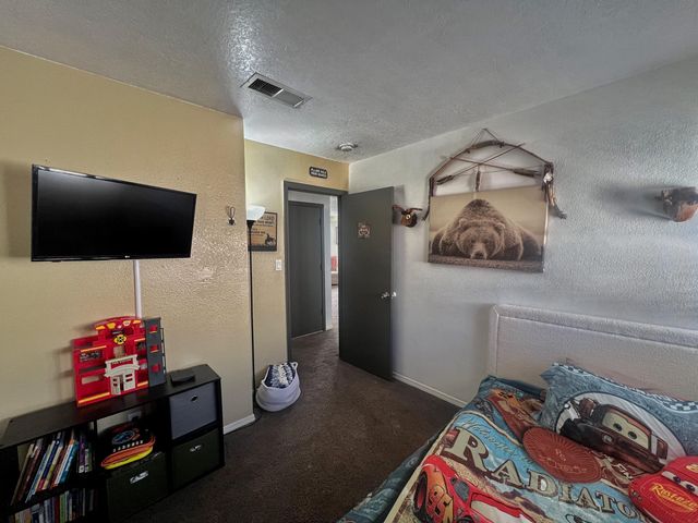 6148 Malpais Park Avenue NW, Albuquerque, NM 87114