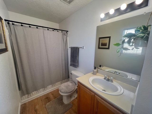 6148 Malpais Park Avenue NW, Albuquerque, NM 87114