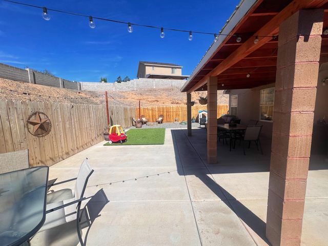 6148 Malpais Park Avenue NW, Albuquerque, NM 87114