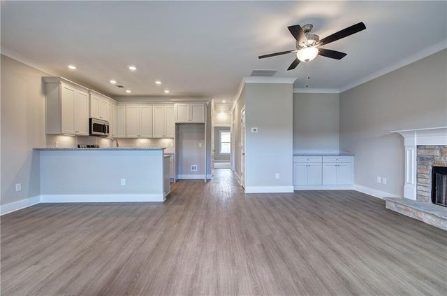138 Sunflower Circle NE, Cartersville, GA 30121