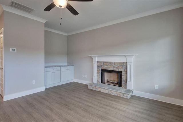 138 Sunflower Circle NE, Cartersville, GA 30121