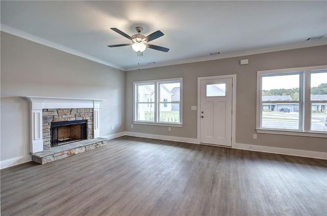 138 Sunflower Circle NE, Cartersville, GA 30121