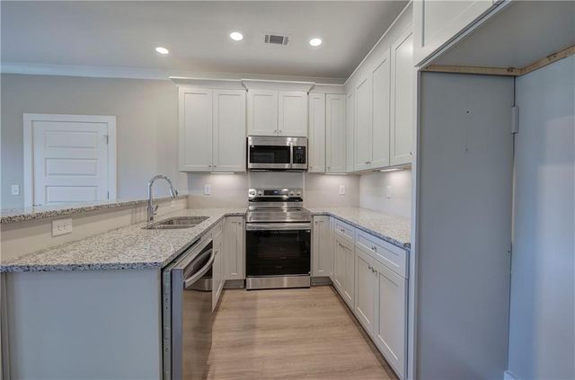 138 Sunflower Circle NE, Cartersville, GA 30121