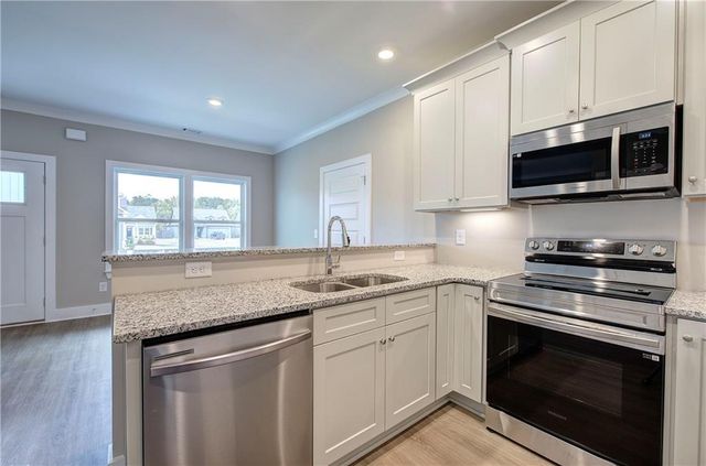 138 Sunflower Circle NE, Cartersville, GA 30121