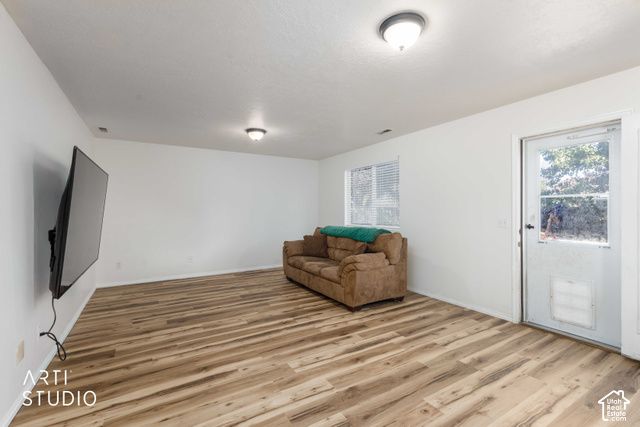 1401 S 1525 W, Syracuse, UT 84075