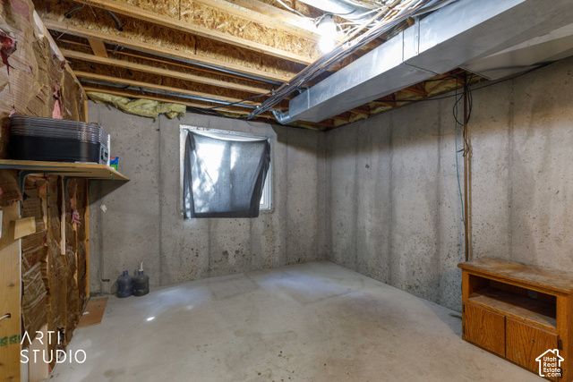 1401 S 1525 W, Syracuse, UT 84075
