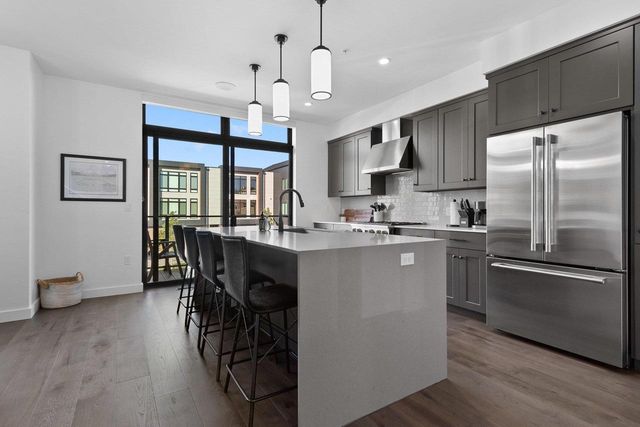 1071 BROOKWOOD DRIVE, Green Bay, WI 54304