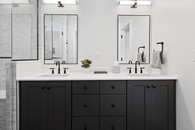 1071 BROOKWOOD DRIVE, Green Bay, WI 54304