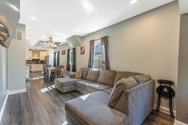 714 S Joliet Street, Joliet, IL 60436