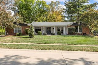 280 Portico Drive, Chesterfield, MO 63017