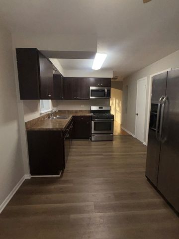 12549 S Laflin Street, Calumet Park, IL 60827