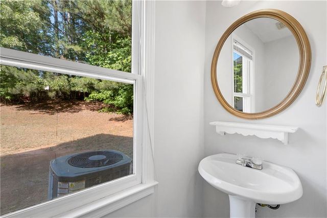 3255 Oak Hampton Way, Duluth, GA 30096
