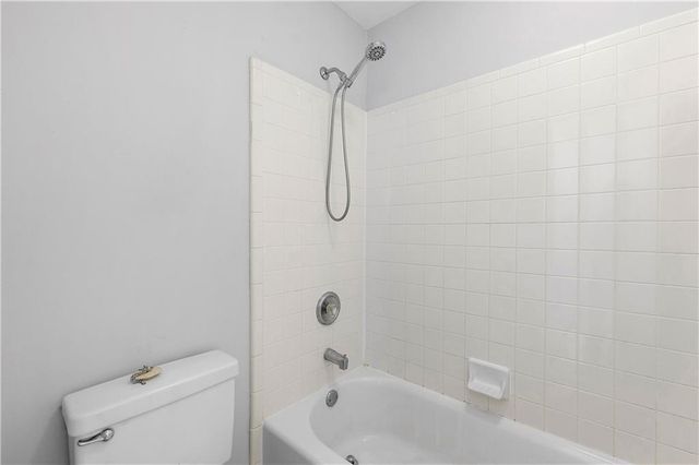 3255 Oak Hampton Way, Duluth, GA 30096