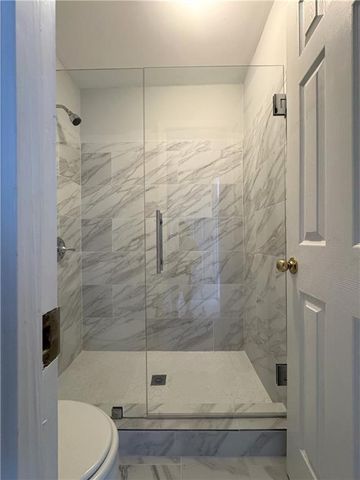 3255 Oak Hampton Way, Duluth, GA 30096