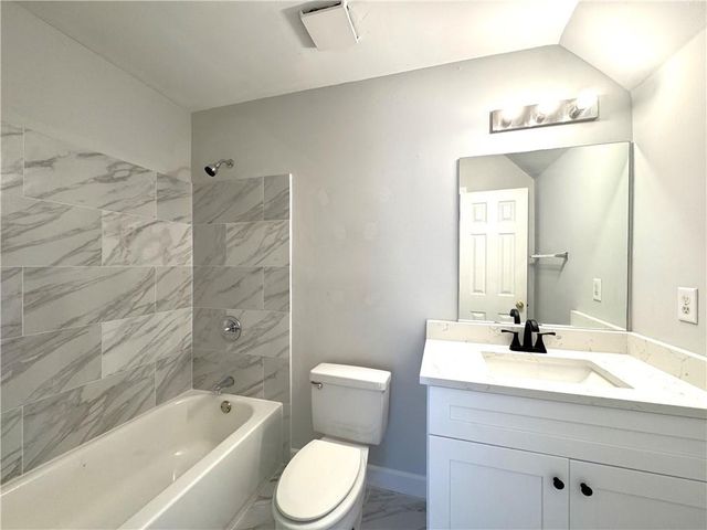 3255 Oak Hampton Way, Duluth, GA 30096