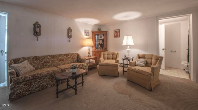 120 Furney Pearce Road, Zebulon, NC 27597