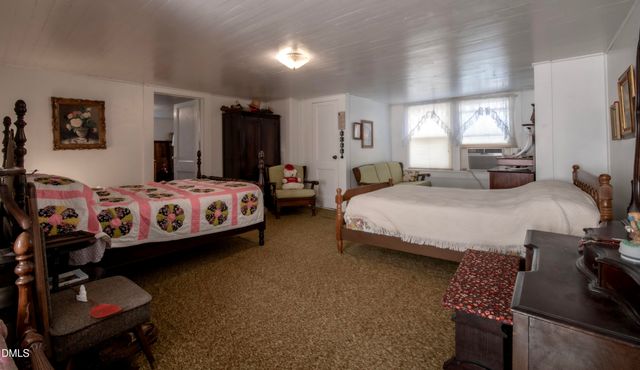 120 Furney Pearce Road, Zebulon, NC 27597