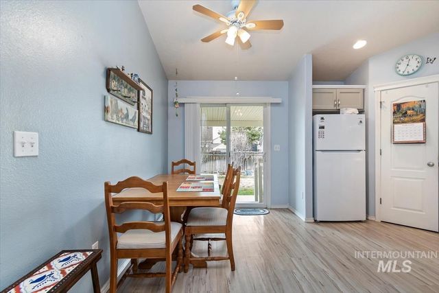 1418 W Aberdeen Ave, Nampa, ID 83686