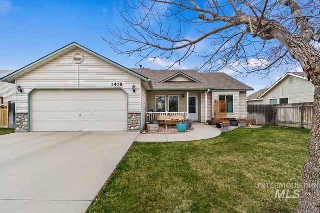 1418 W Aberdeen Ave, Nampa, ID 83686