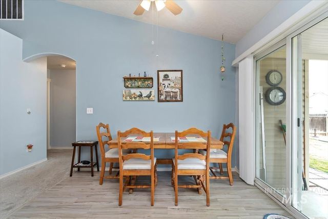 1418 W Aberdeen Ave, Nampa, ID 83686