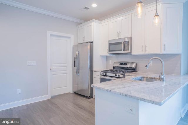 2942 W MASTER ST, Philadelphia, PA 19121