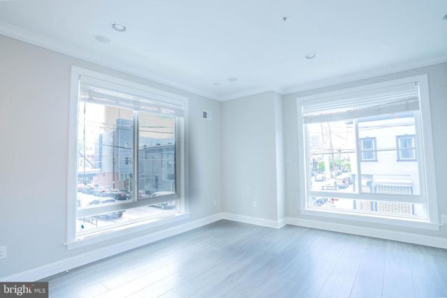 2942 W MASTER ST, Philadelphia, PA 19121