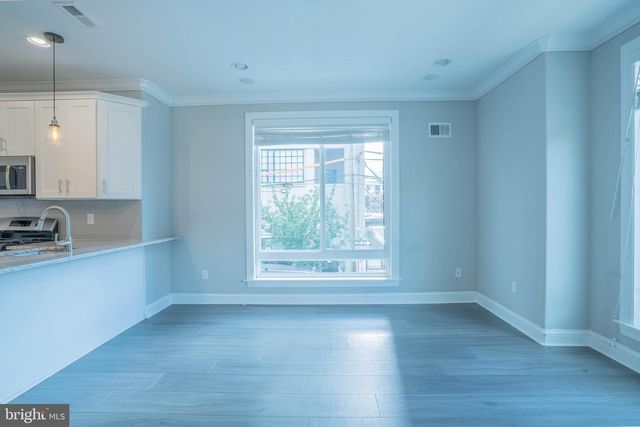 2942 W MASTER ST, Philadelphia, PA 19121